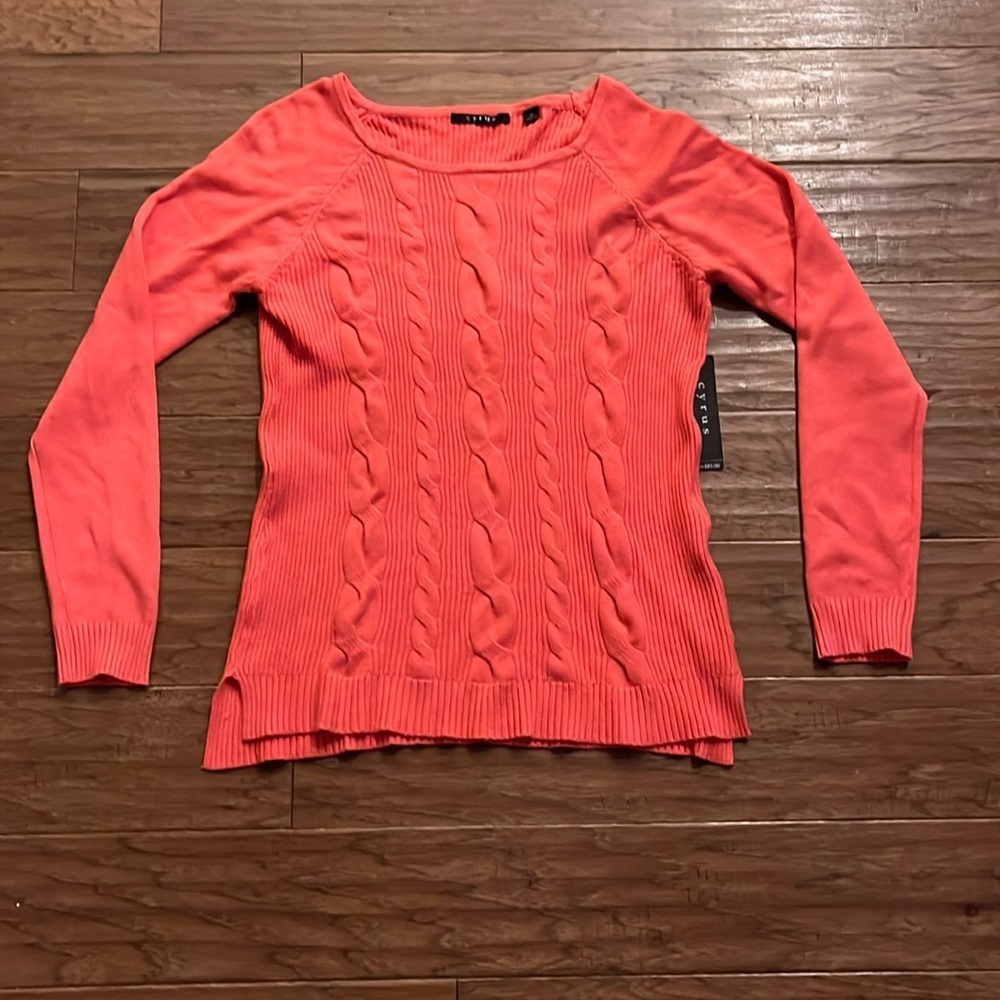 Cyrus Cable Knit Crewneck Coral Long Sleeve Sweater Size M
